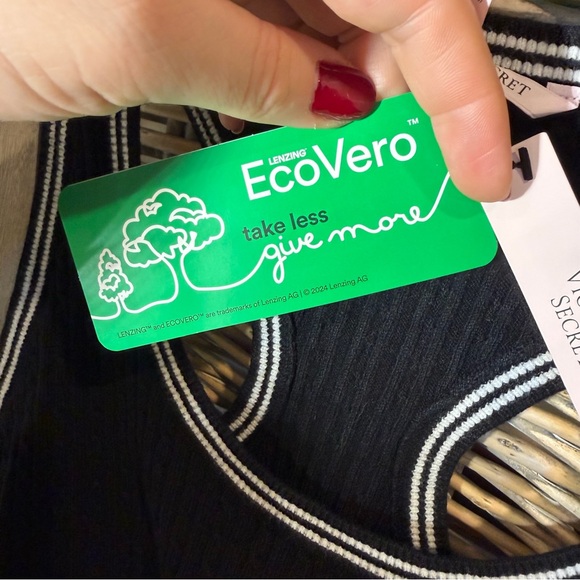 NWT Victoria's Secret Luxe Cable Knit Bralette - size Large - Picture 7 of 12